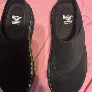 Dr. Martens size 9 black suede zebzag anywair mules